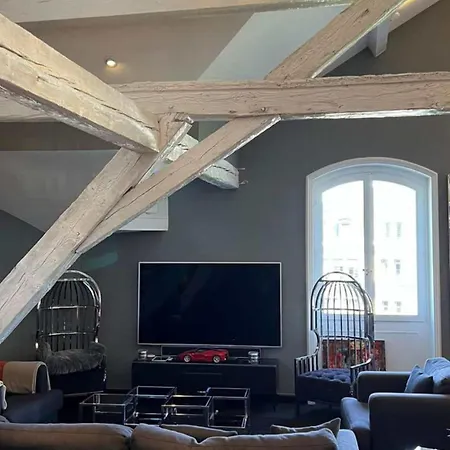 Appartement 4br Exclusivist With Modern Art Genève